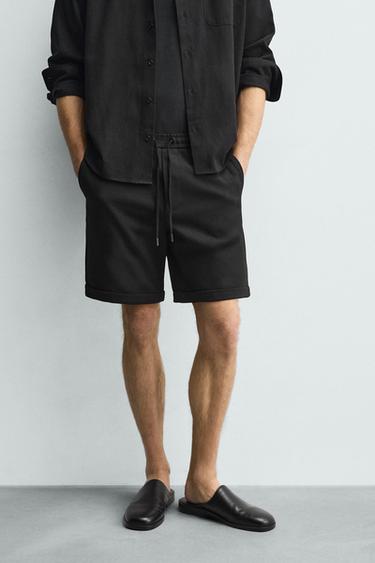 ΒΕΡΜΟΥΔΑ REGULAR FIT CONFORT - Μαύρο του Zara