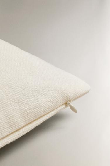 HOUSSE DE COUSSIN UNIE LIN - Écru de Zara - Image 4