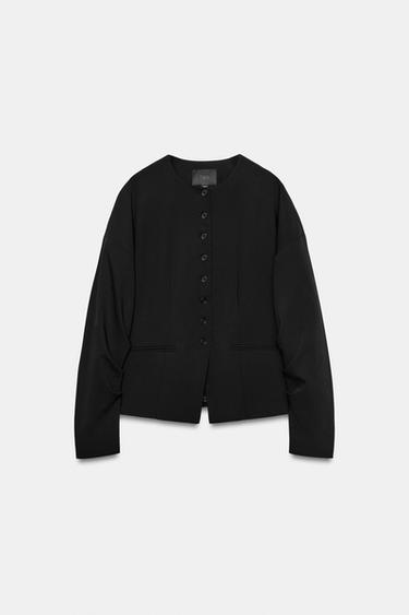 CHAQUETA BOTONES PLIEGUES MANGA - Negro de Zara - Imagen 0