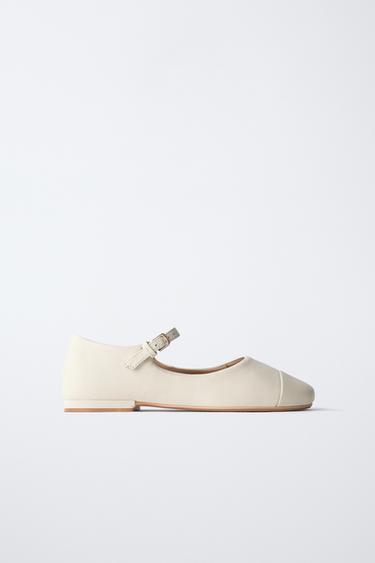 LEATHER BALLET FLATS - White by Zara