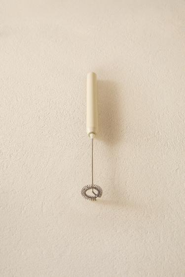 STAINLESS STEEL MILK FROTHER - Cream by Zara