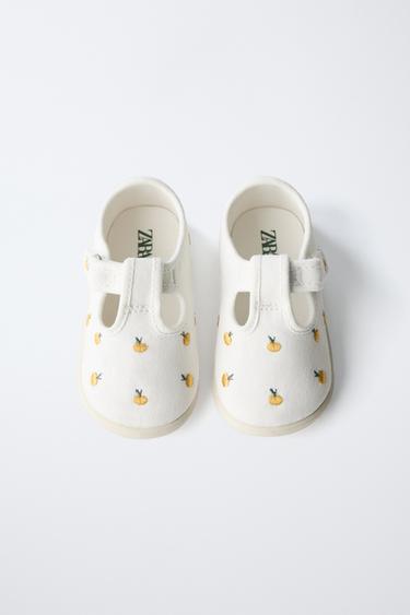 TENNIS POMMES BAREFOOT - Blanc écru de Zara - Image 7