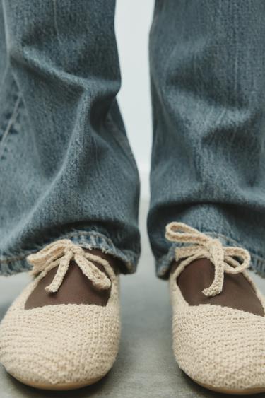 BAILARINA LAZO CROCHET - Crudo de Zara
