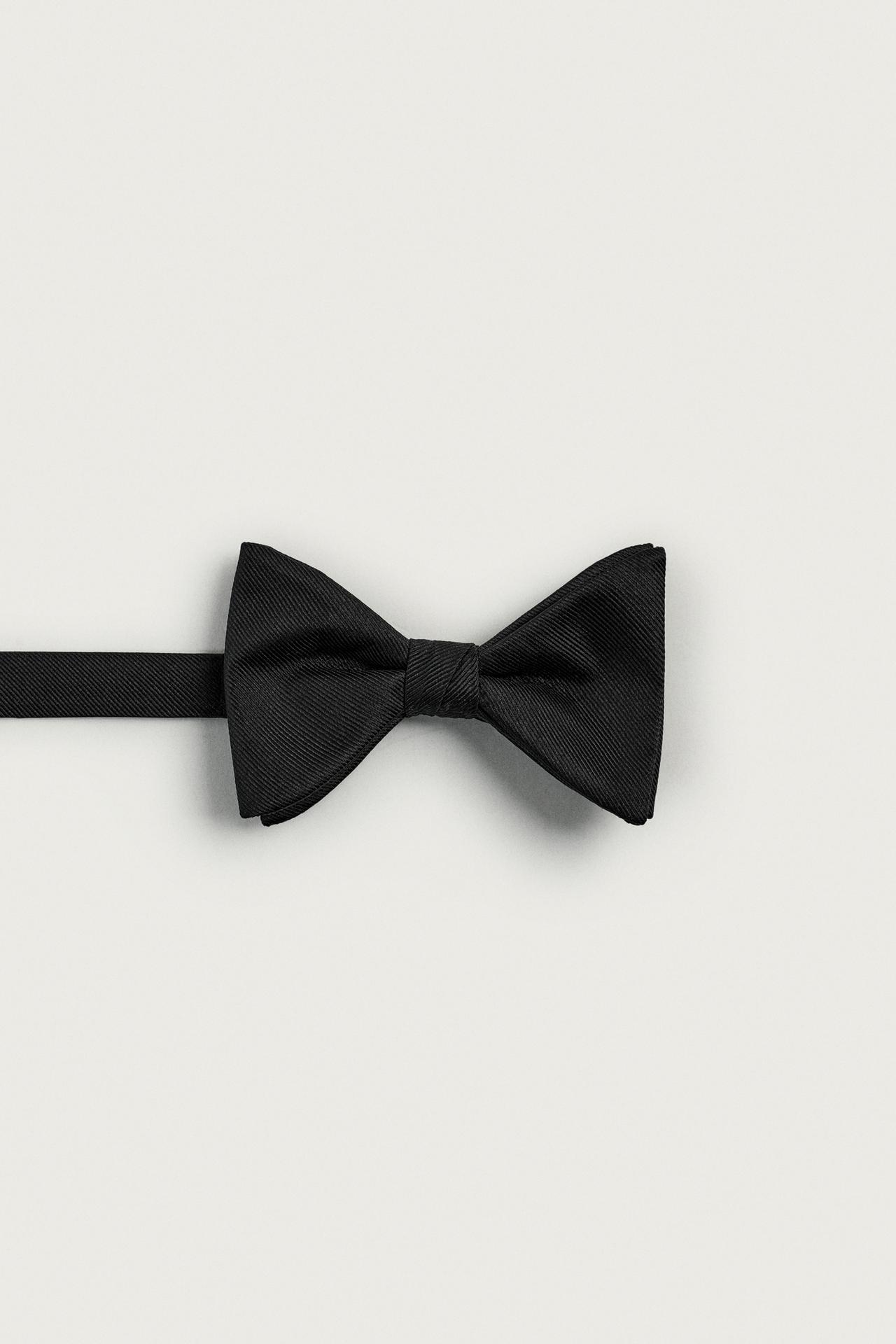 WIDE 100% SILK BOW TIE — Black