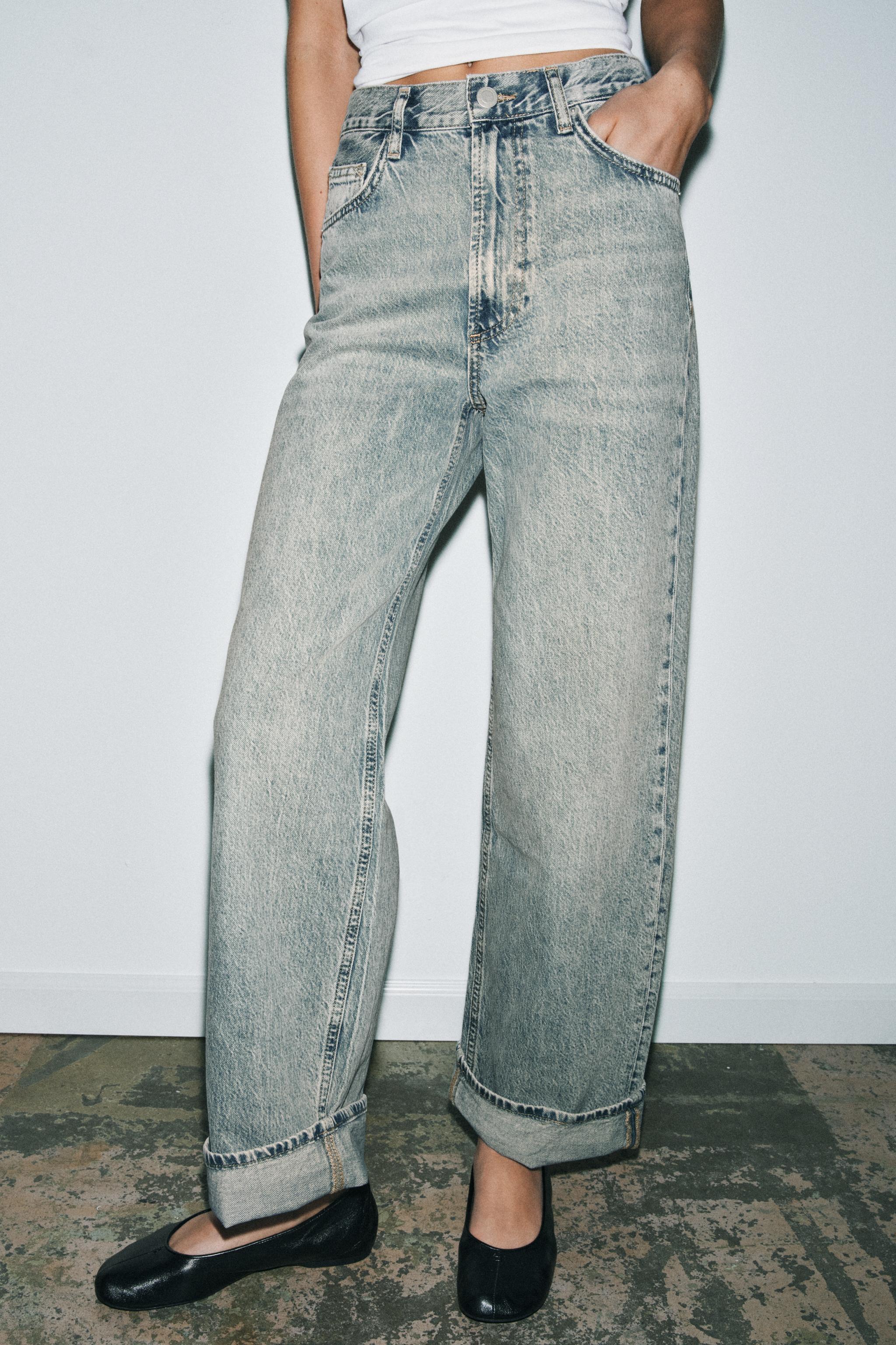 ZW COLLECTION MID-RISE BAGGY JEANS - Light blue | ZARA United States