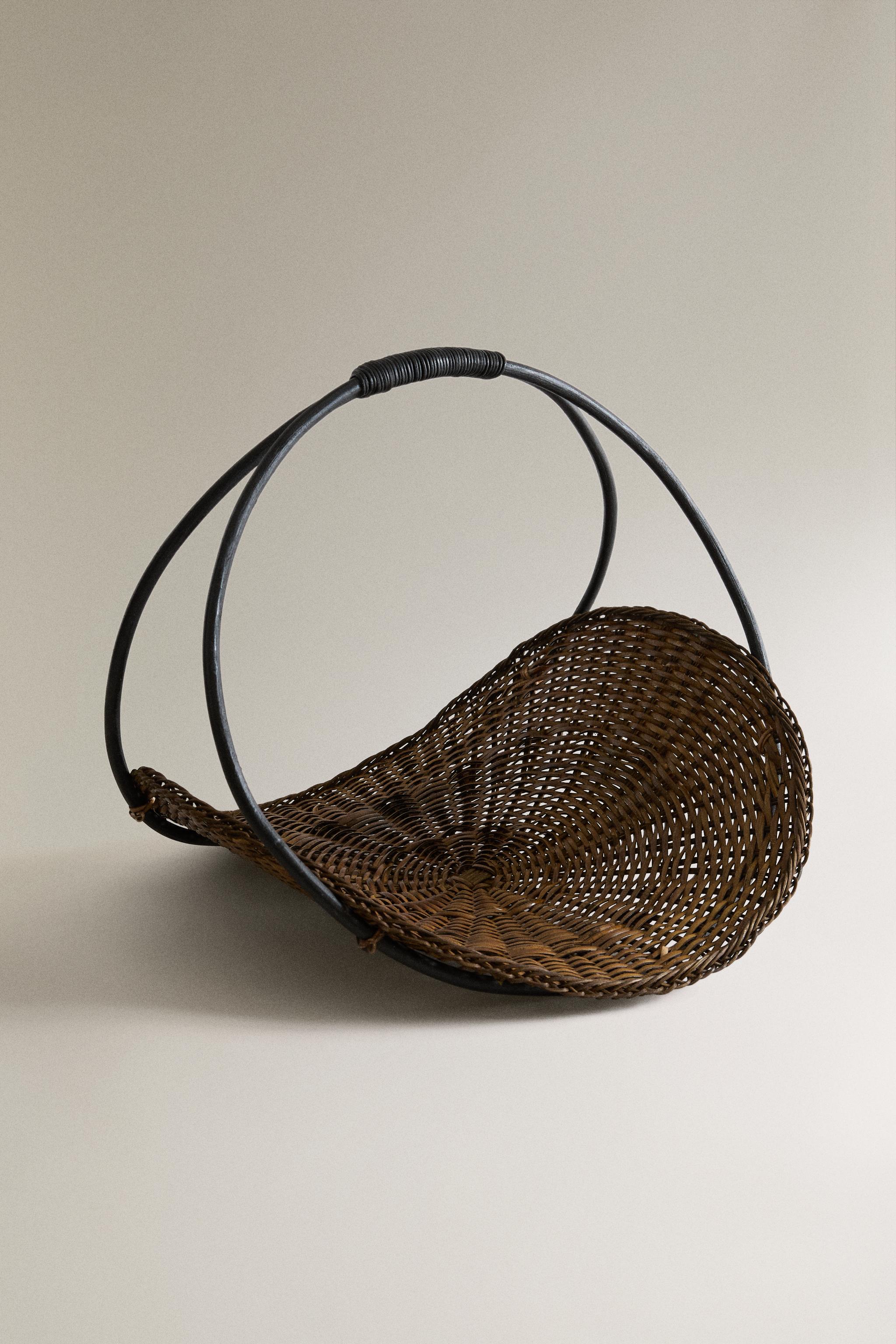 RATTAN AND BAMBOO FLOWER BASKET