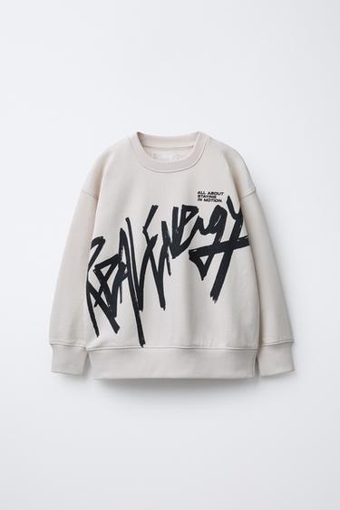 SUDADERA ESTAMPADA GRAFFITI - Gris claro de Zara
