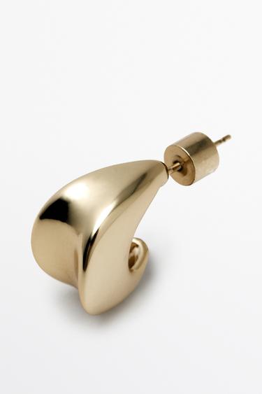 Curved hoop earrings — Golden 2