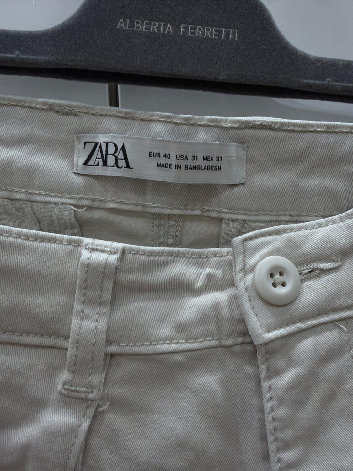 RELAXED FIT CARGO TROUSERS - Image 3
