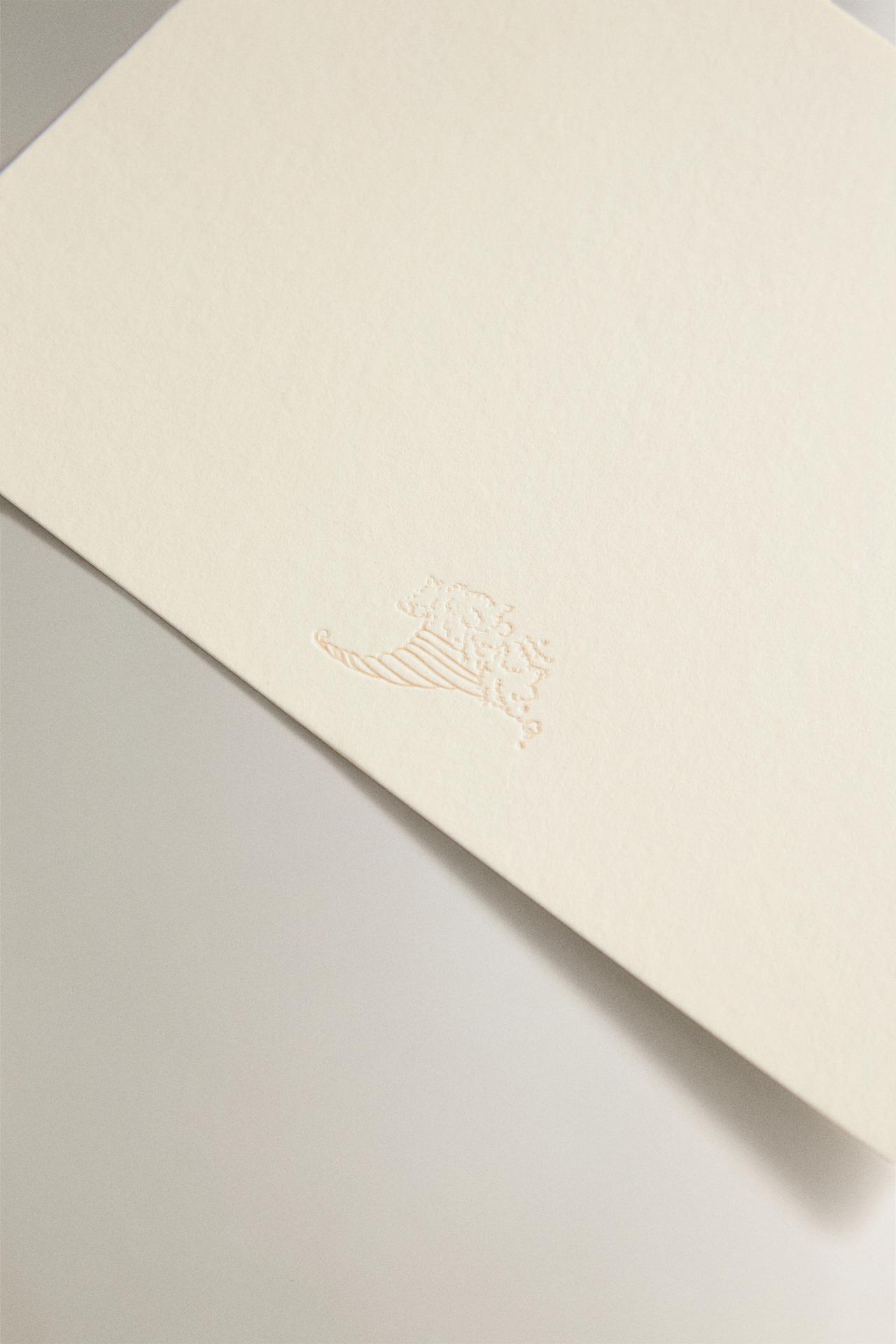 WRITING SET WITH ENVELOPES AND CARDS | STUDIO MARY LENNOX — Ecru