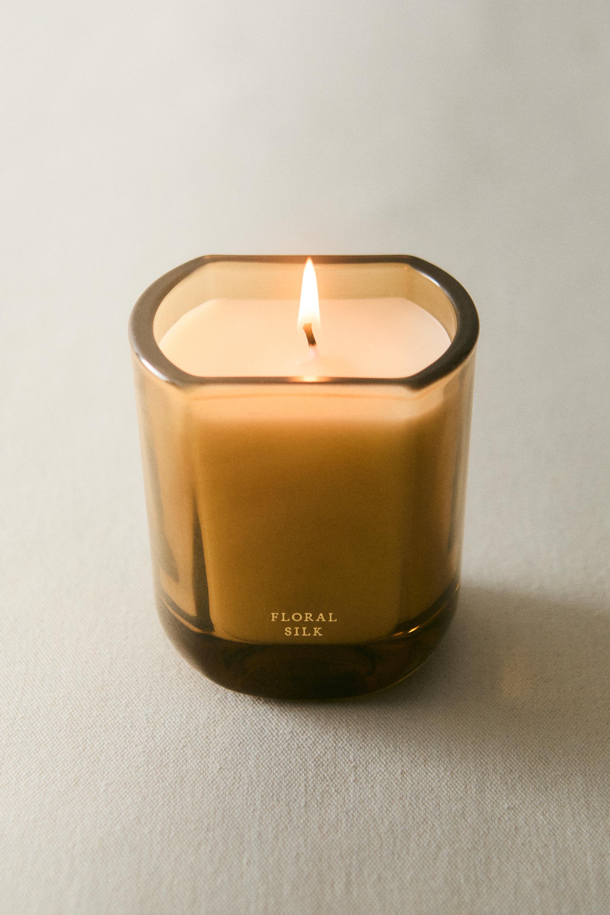 220 G) FLORAL SILK SCENTED CANDLE - Ecru/Yellow | ZARA United Kingdom