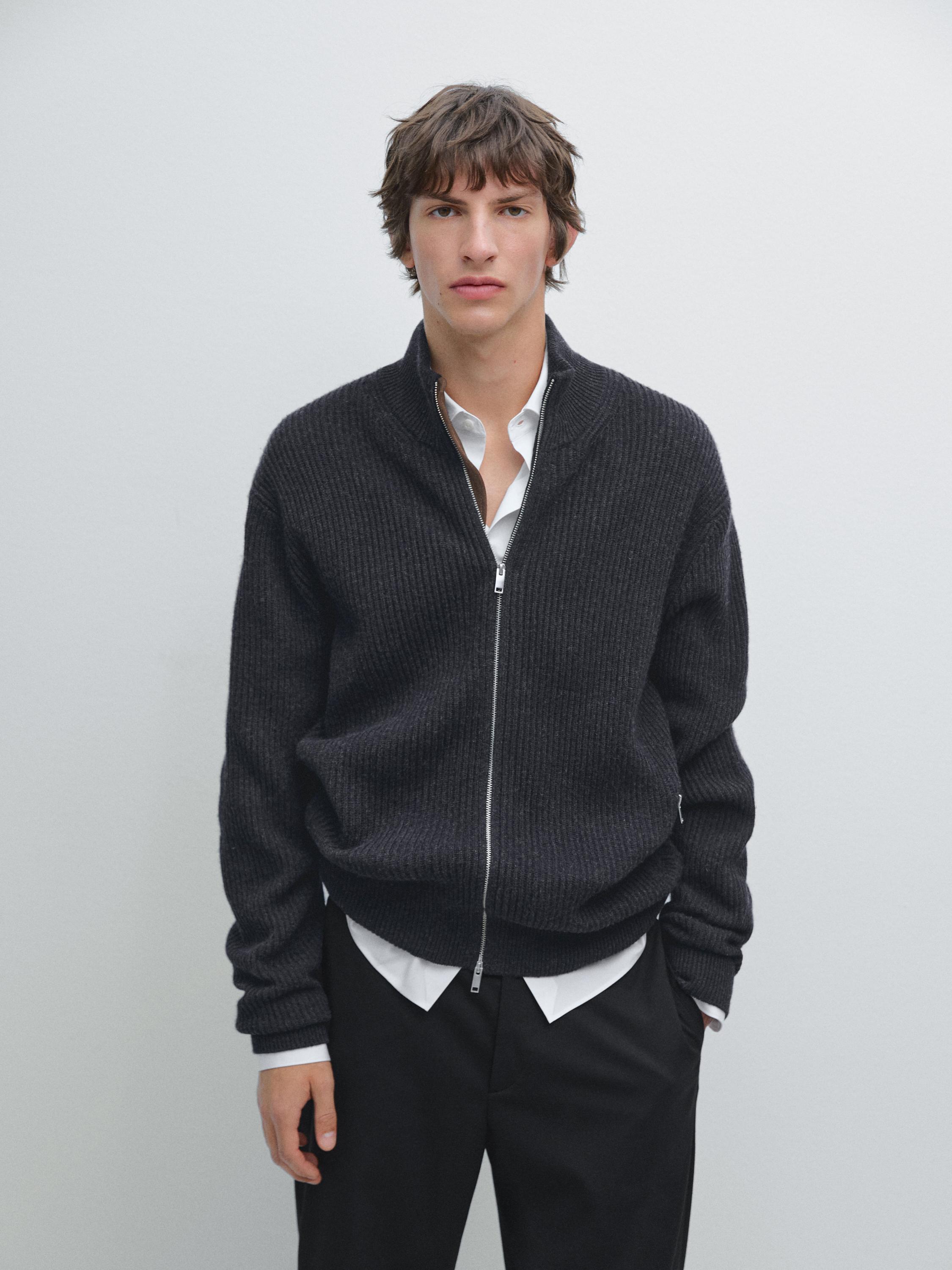 Cardigan with zip pockets and contrast detail