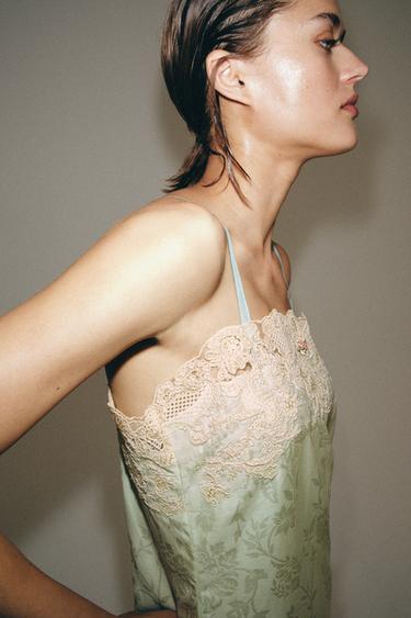 ROBE EN JACQUARD DENTELLE ZW COLLECTION - vert délavé de Zara - Image 3
