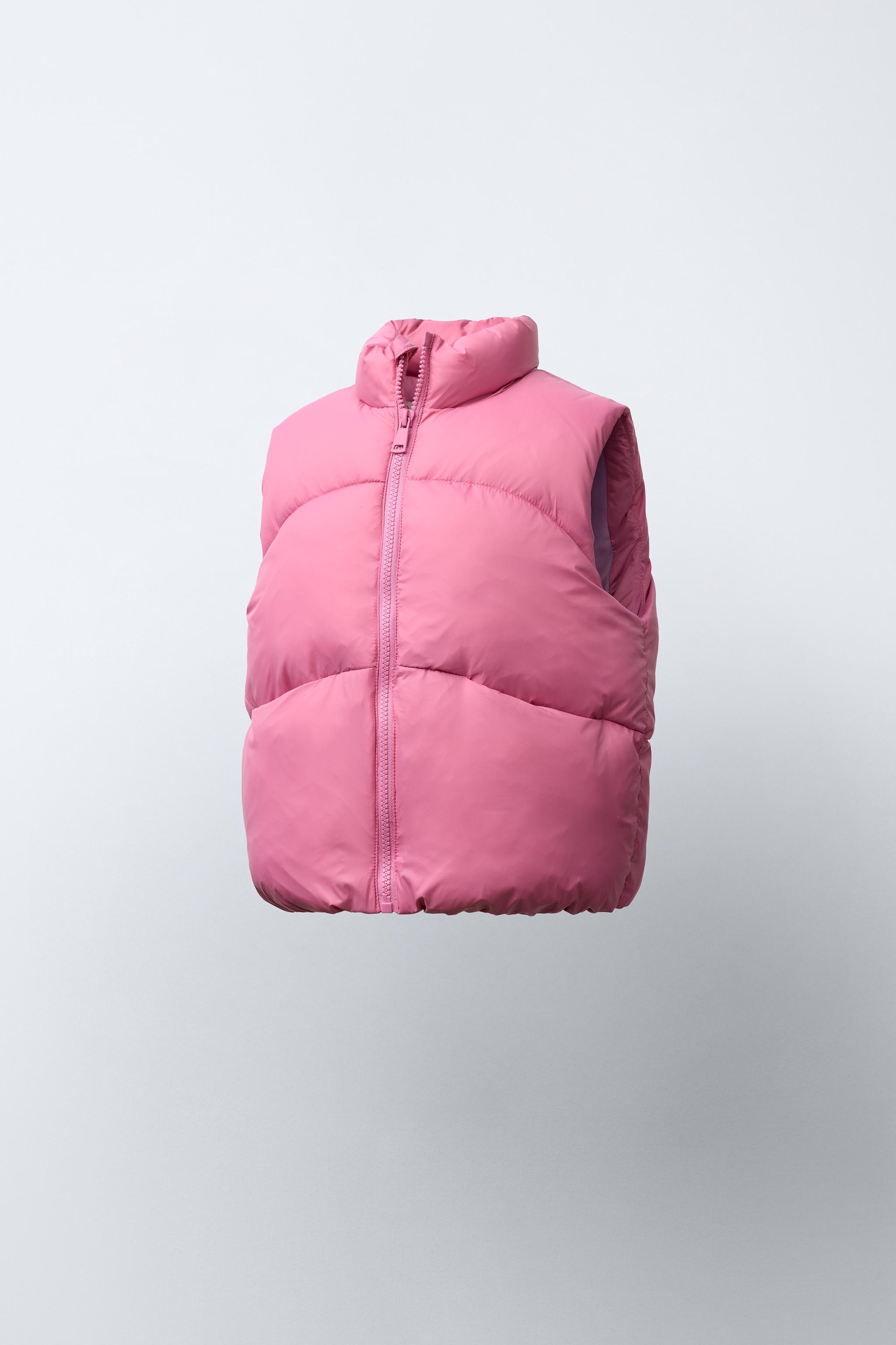 ダウンベスト   SS25 PADDED VEST WITH LOGO (2836LW 1756) GAP Womens Logo Lightweight Puffer Vest High Rise XXS at