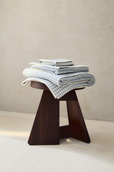 TOALHA DE BANHO DE ALGODÃO COM TEXTURA - Azul-claro da Zara