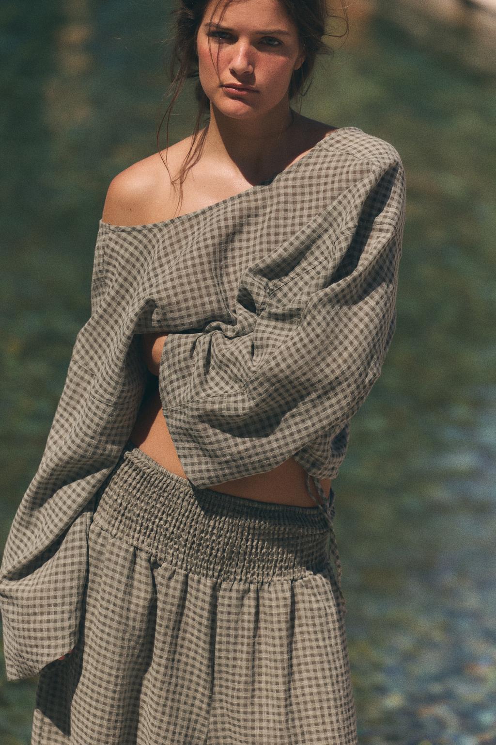 PLAID CAPE SHIRT - image 2