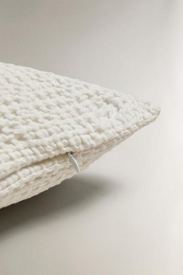 WAFFLE-KNIT CUSHION COVER - White by Zara - Image 3