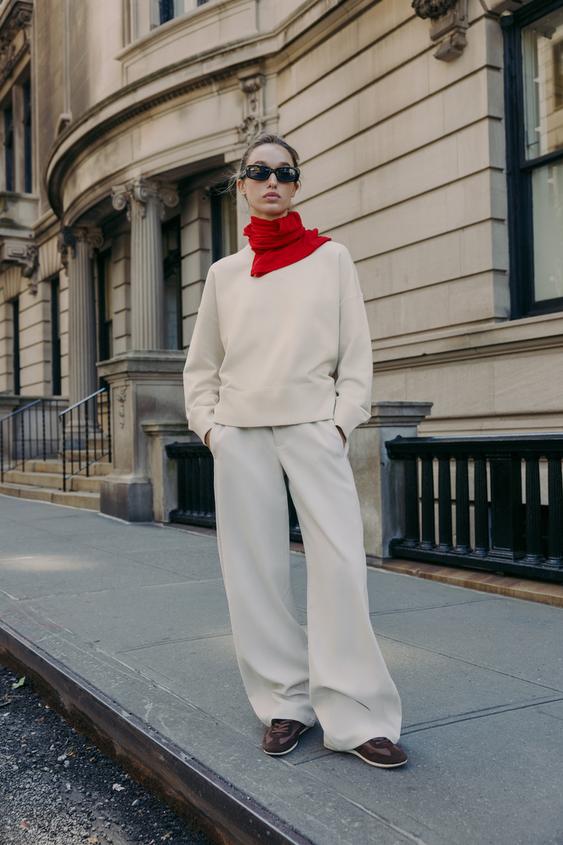 PLAIN KNIT SWEATSHIRT