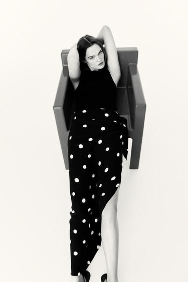 TOP PUNTO LISO MANGA SISA - Negro de Zara