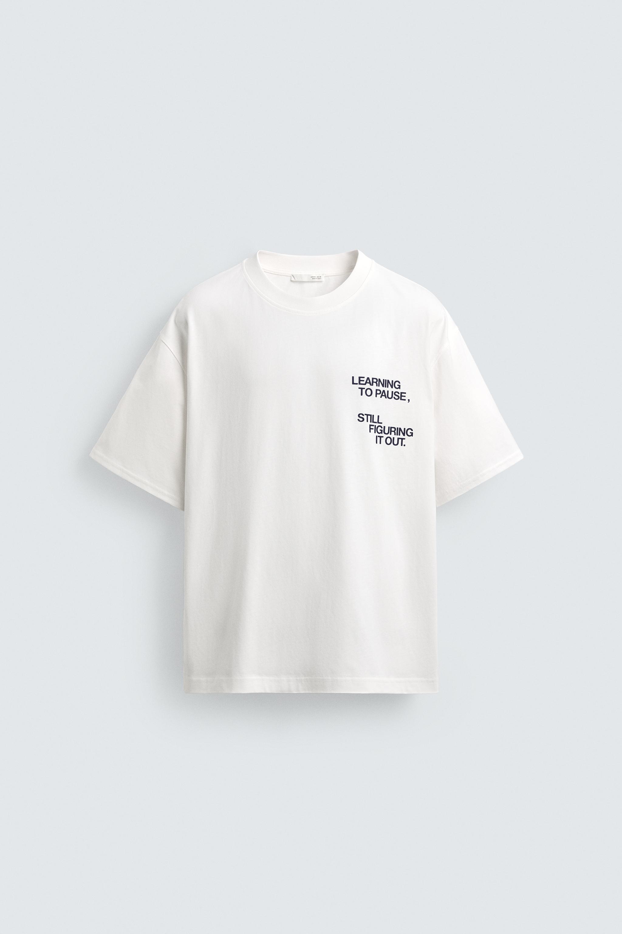 CONTRASTING TEXT PRINT T-SHIRT