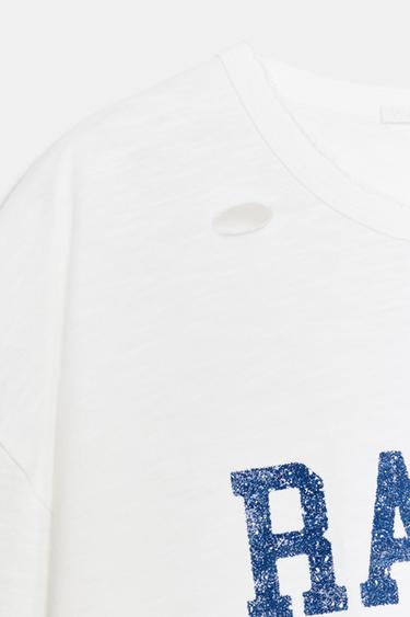 T-SHIRT OVERSIZE DÉCHIRURES INSCRIPTION - Blanc cassé de Zara - Image 5