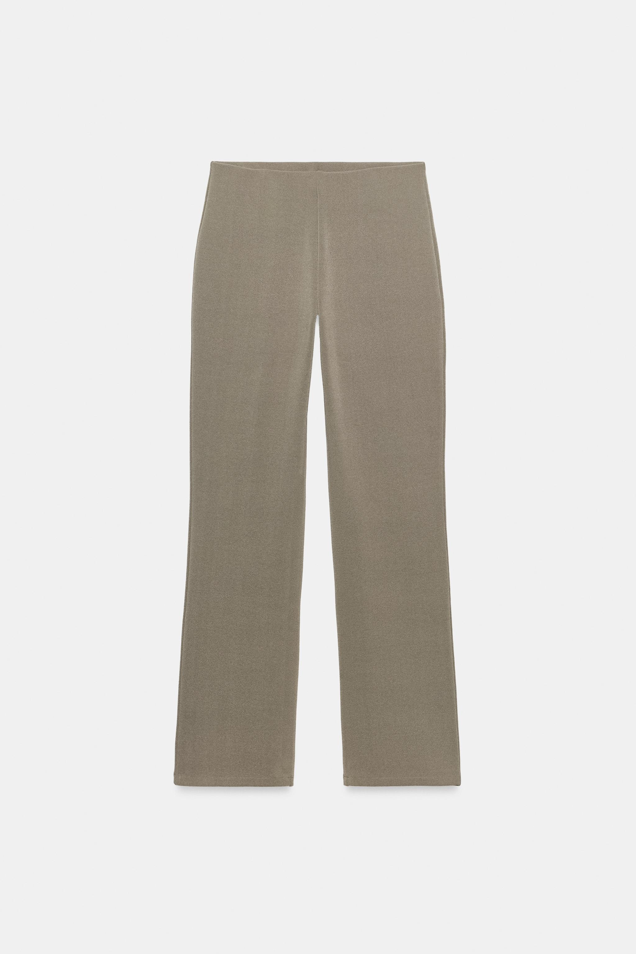 PANTALON AJUSTÉ À POCHES