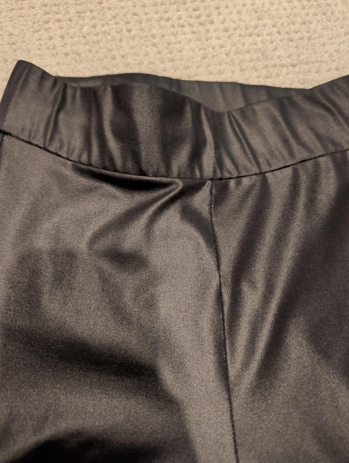 BLACK LIQUID LEGGINGS - Image 3