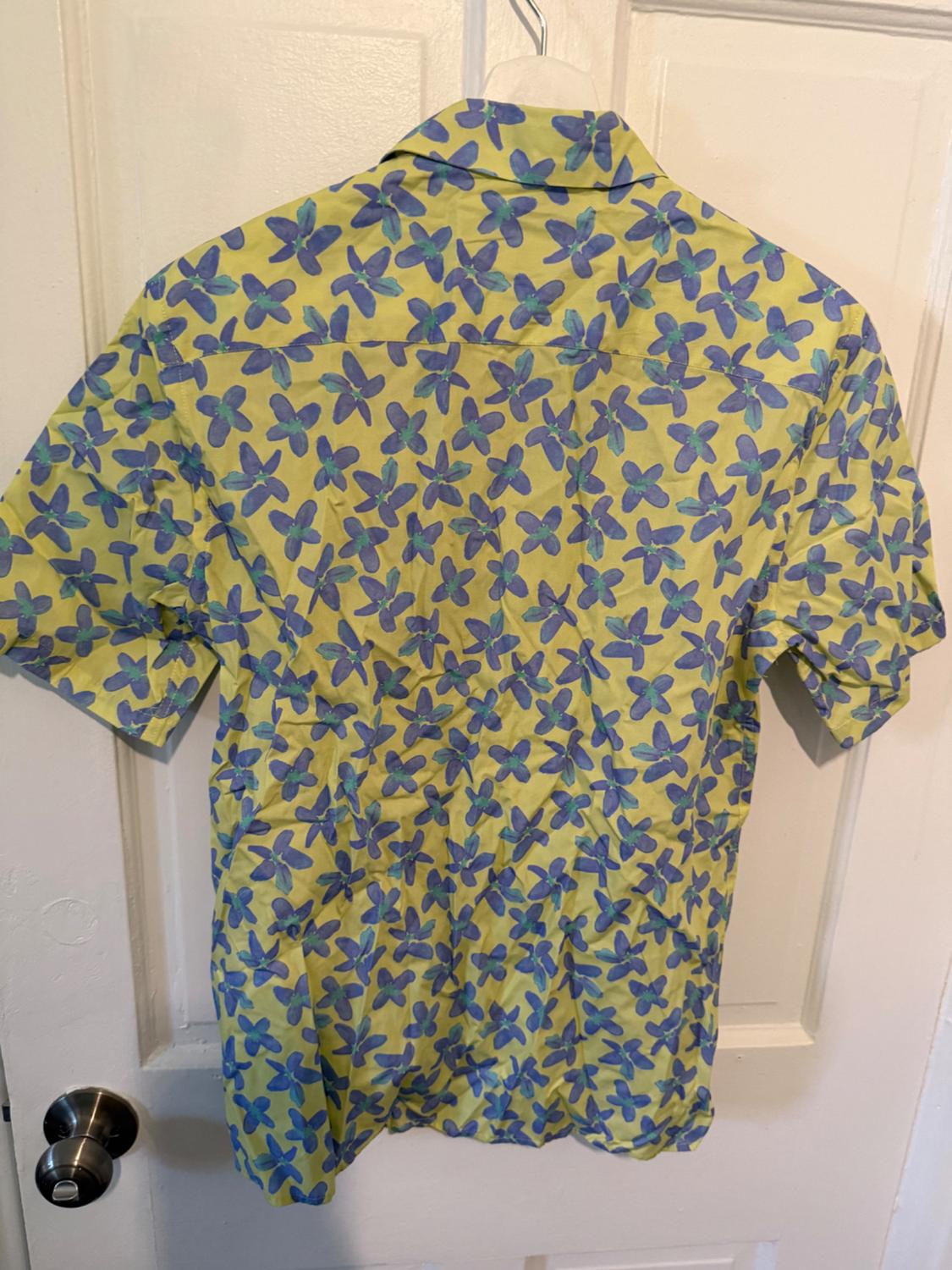 CAMISA ESTAMPADO HOJAS - Image 2
