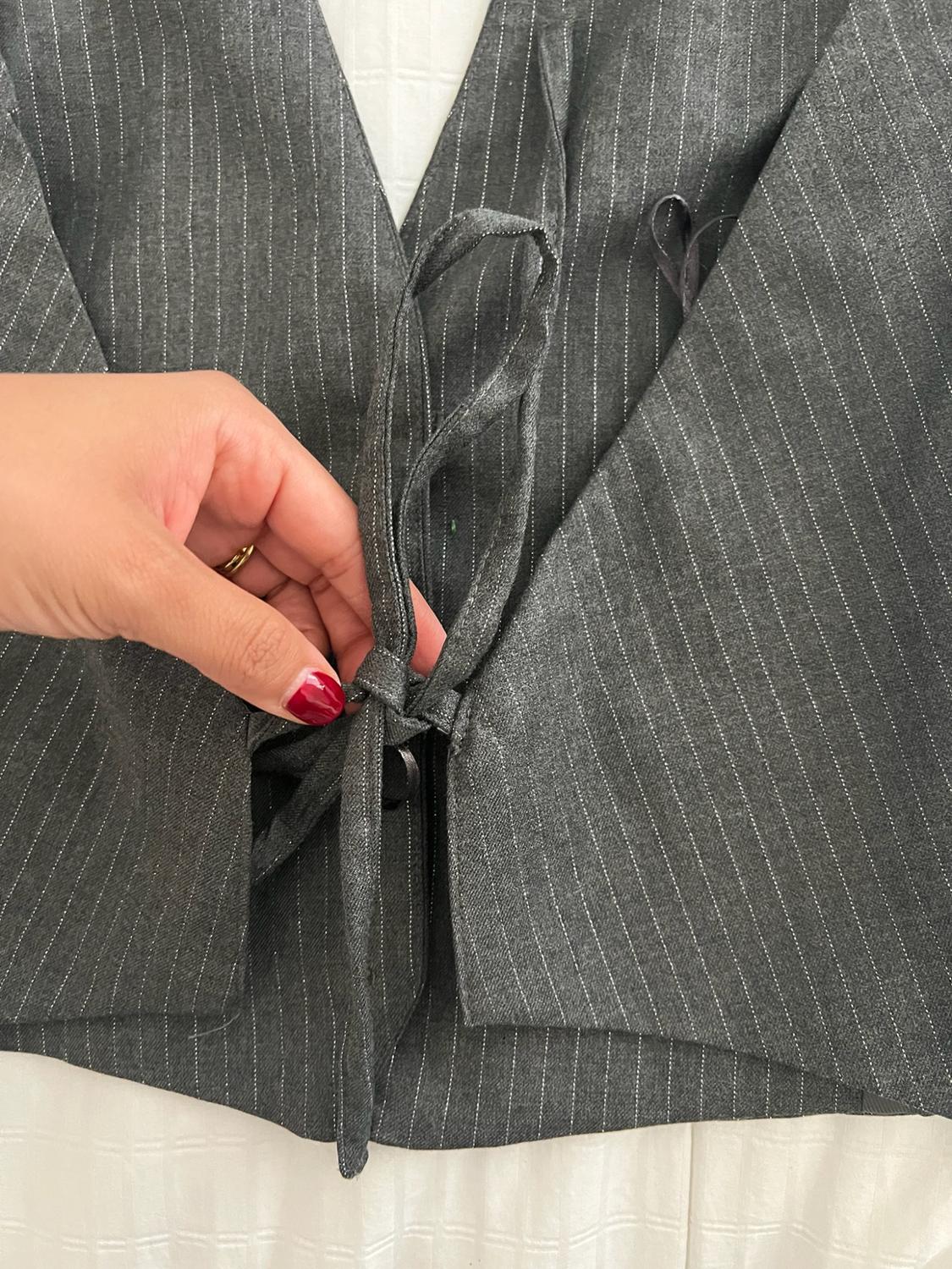 TIED PINSTRIPE VEST TOP - Image 3