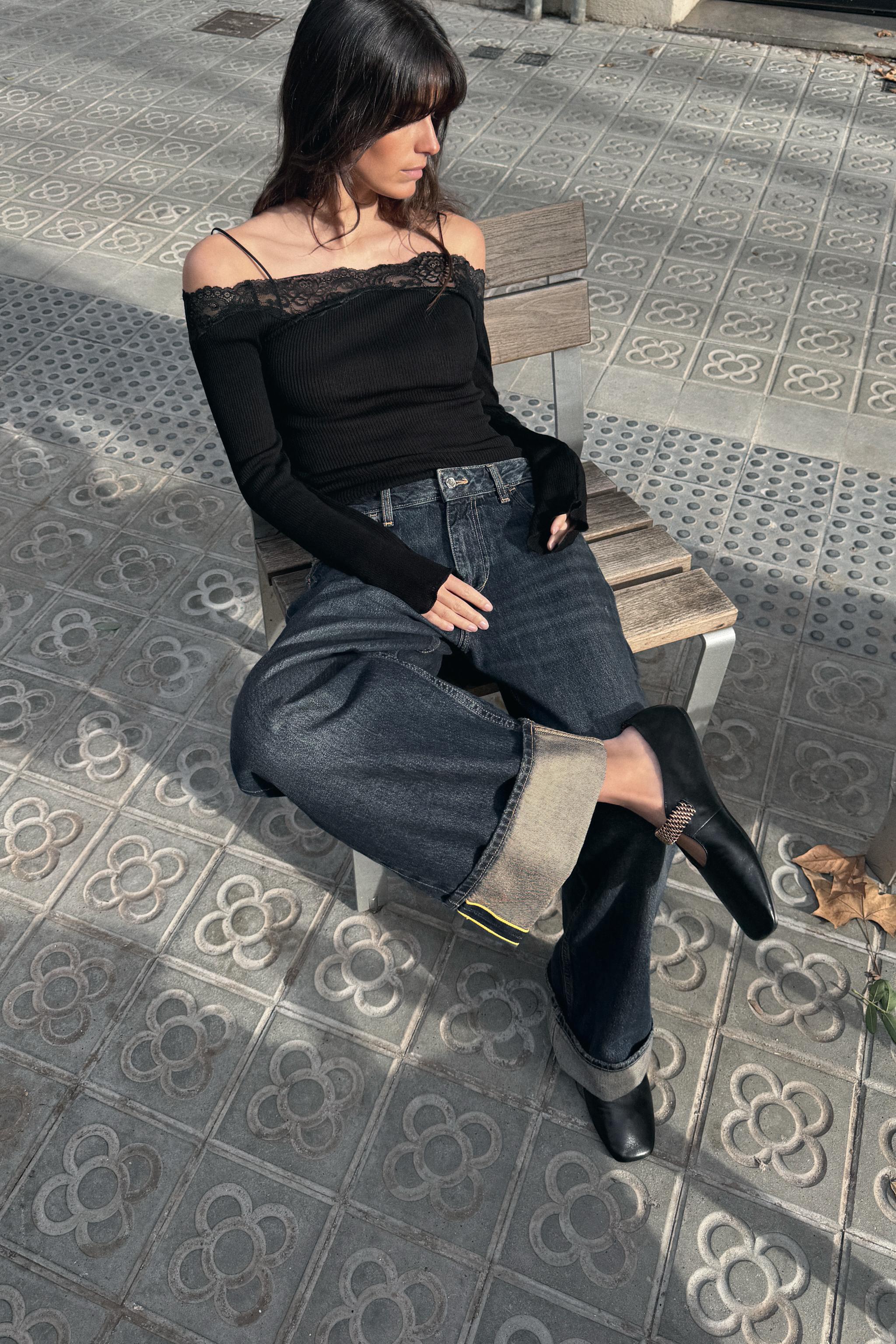 LEATHER BALLET FLATS WITH METAL STRAP