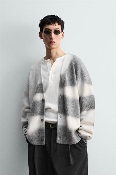 Zara 噴漆印花開襟衫 - 磨白色
