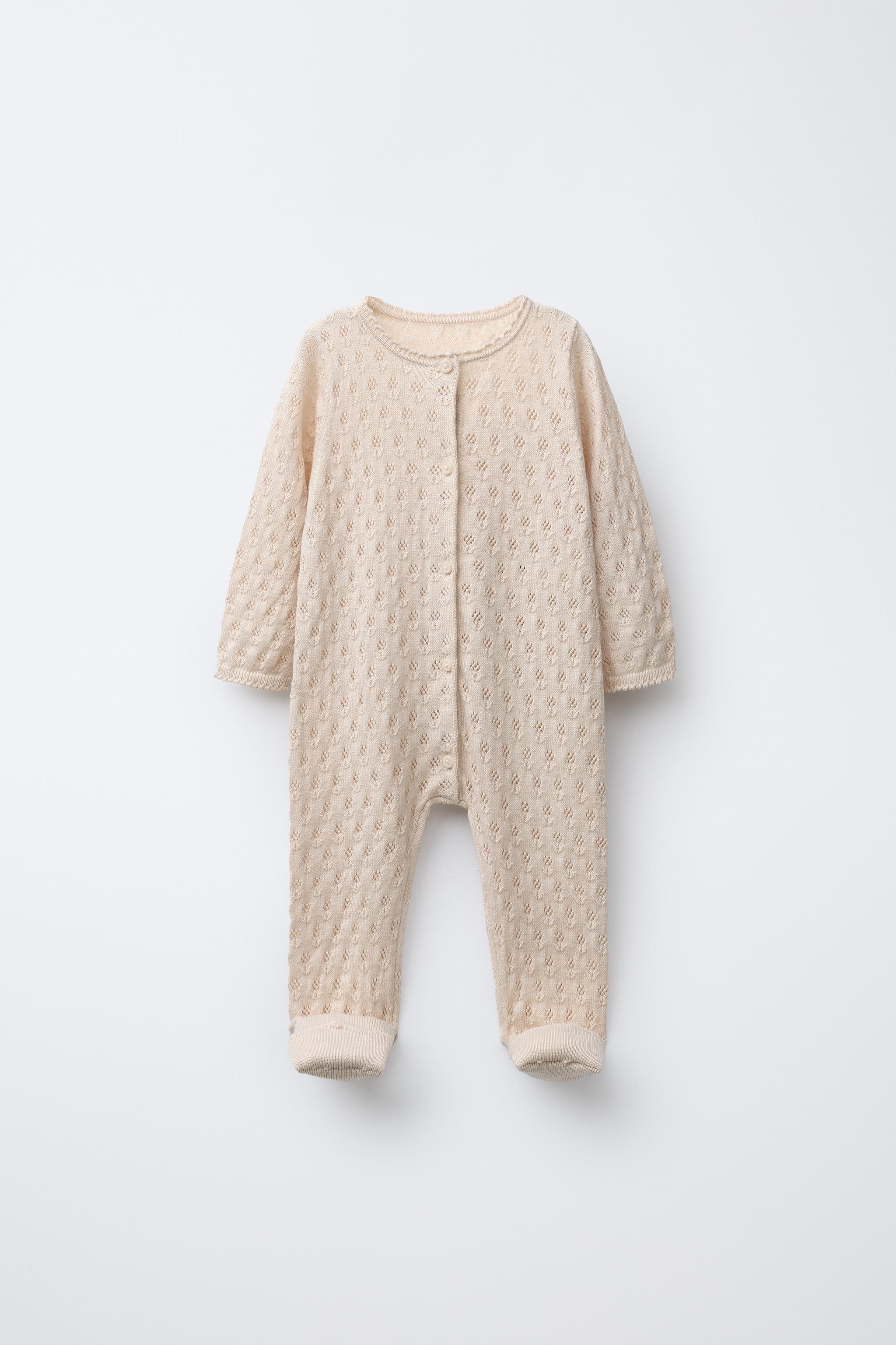 【ZARA Baby】カシミヤ100%ニット キモノロンパース ボンネ付き ZARA Baby】カシミヤ100%ニット キモノロンパース ボンネ付き