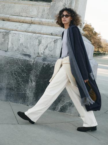 Zara Product image - Burgundy - Image 0