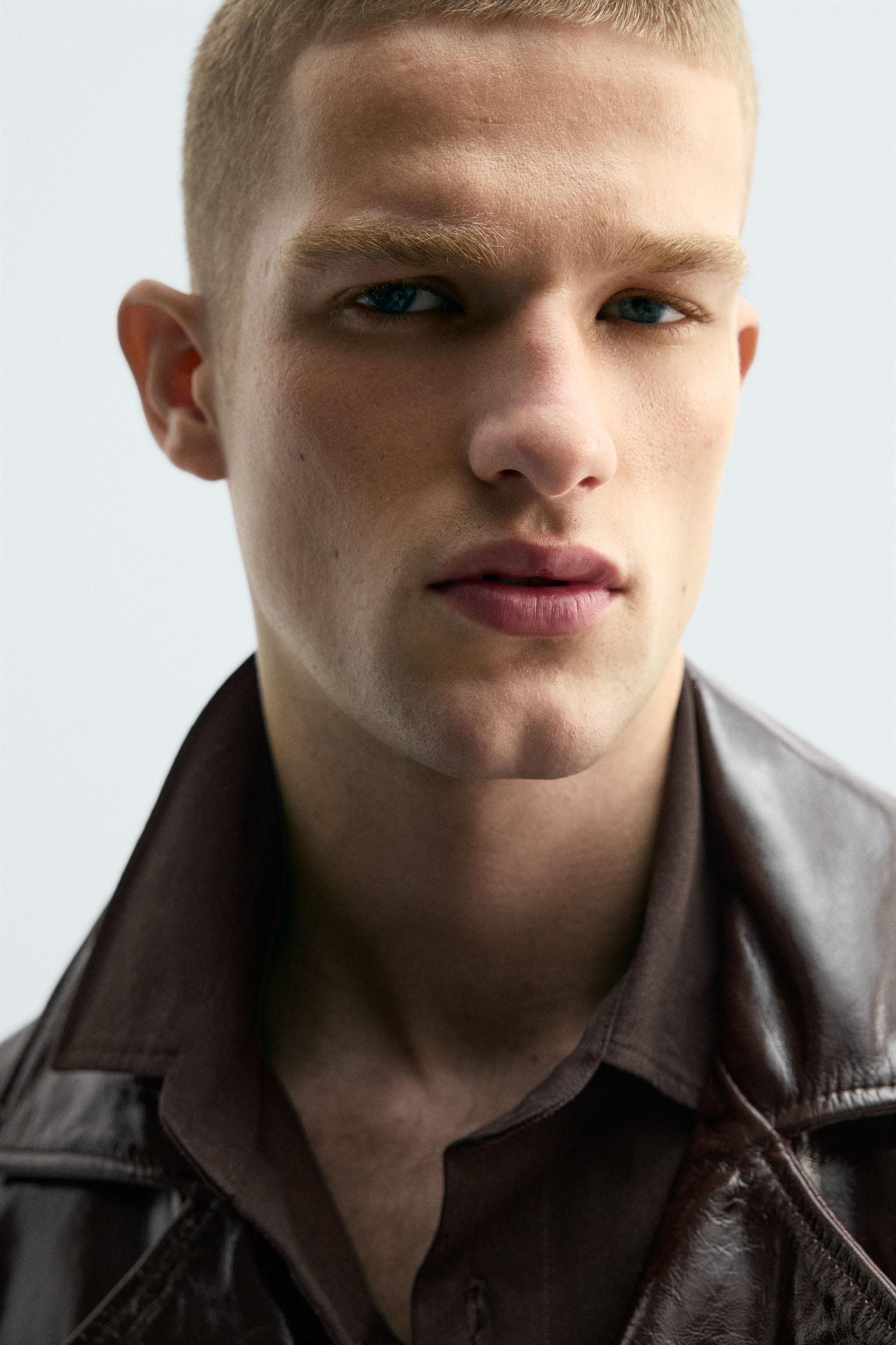 SHINY LEATHER JACKET