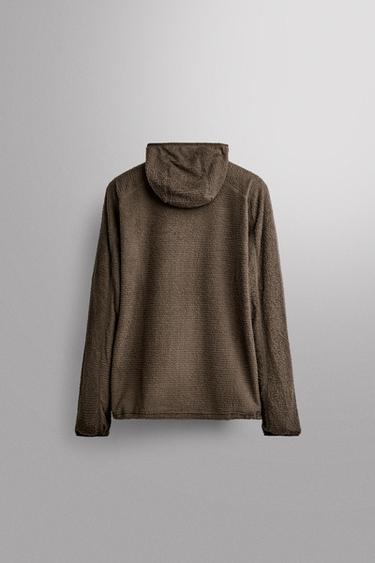 TEXTURED FLEECE HOODIE — Dark brown 2