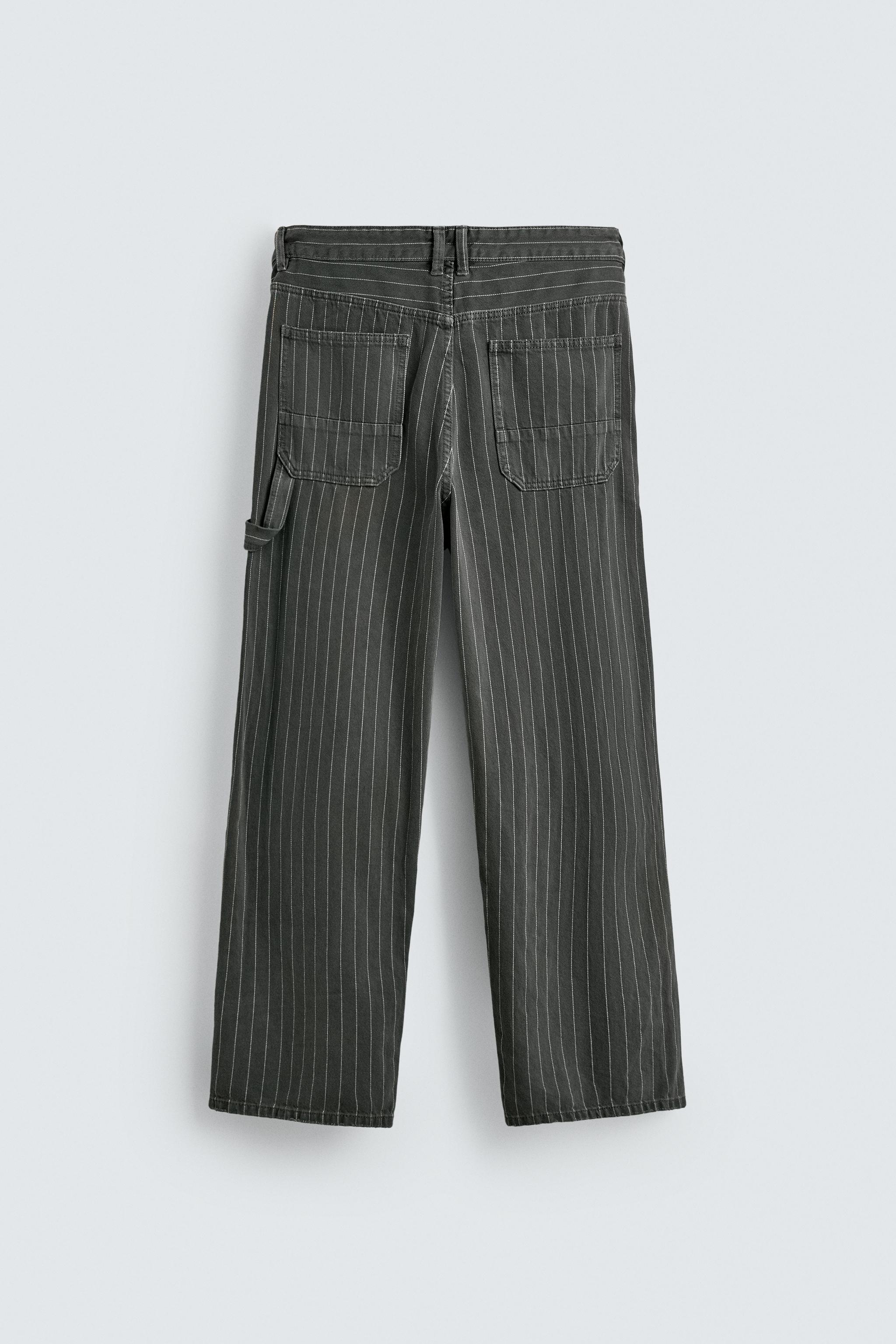 PANTALON BAGGY FIT RAYURES