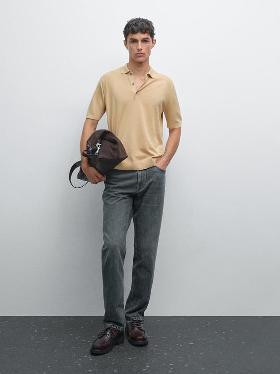 Short sleeve knit polo shirt