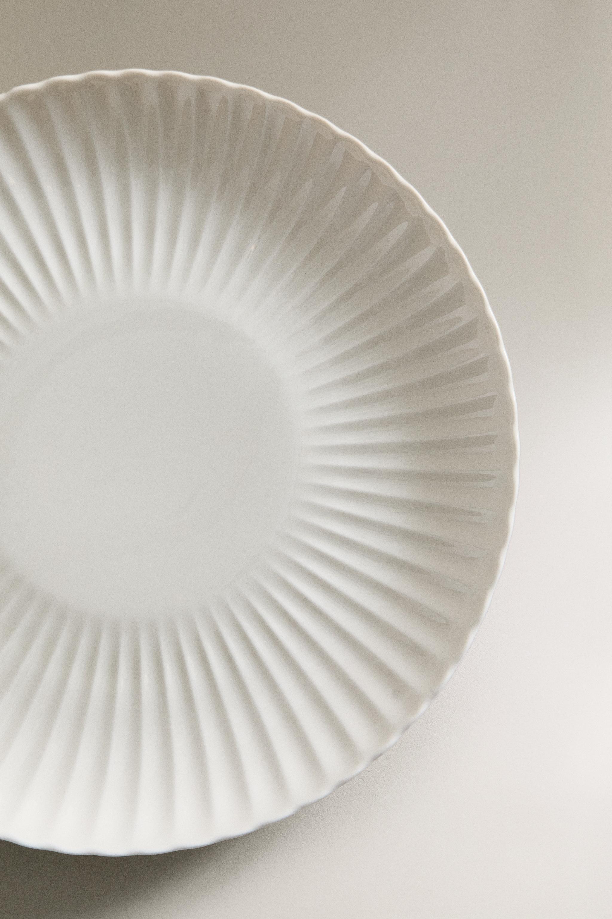 ASSIETTE PLATE PORCELAINE ONDES