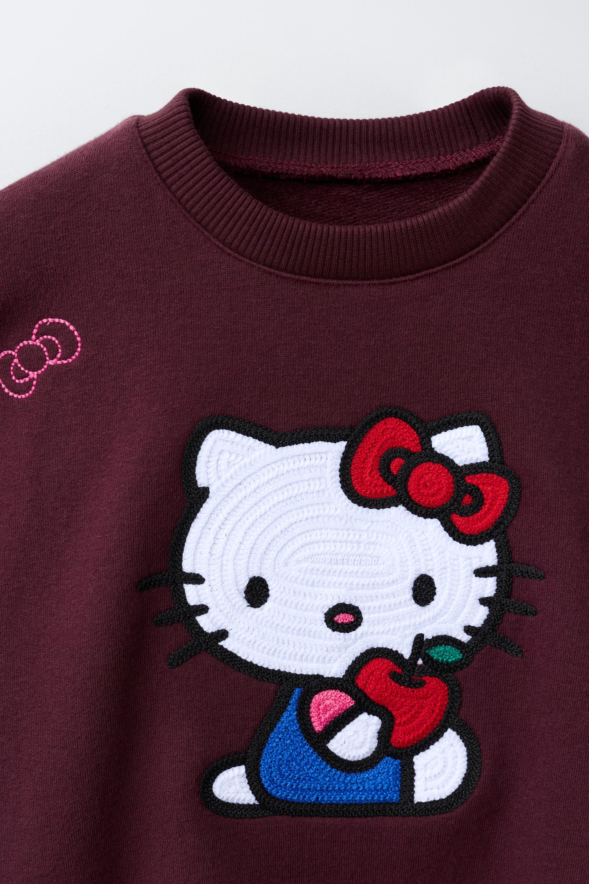 HELLO KITTY © SANRIO EMBROIDERED SWEATSHIRT