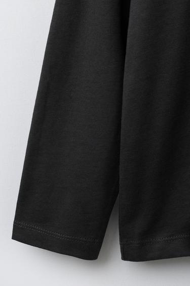 T-SHIRT MIT SCHRIFTZUG - Anthrazit dunkel von Zara