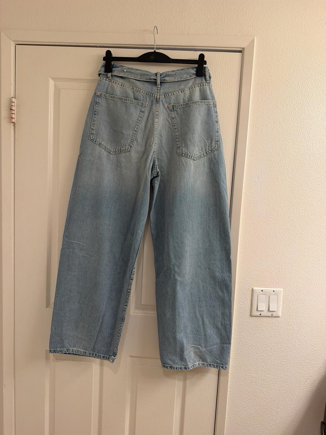 TRF MID-RISE FOLDED WAIST RIPPED JEANS - Image 2