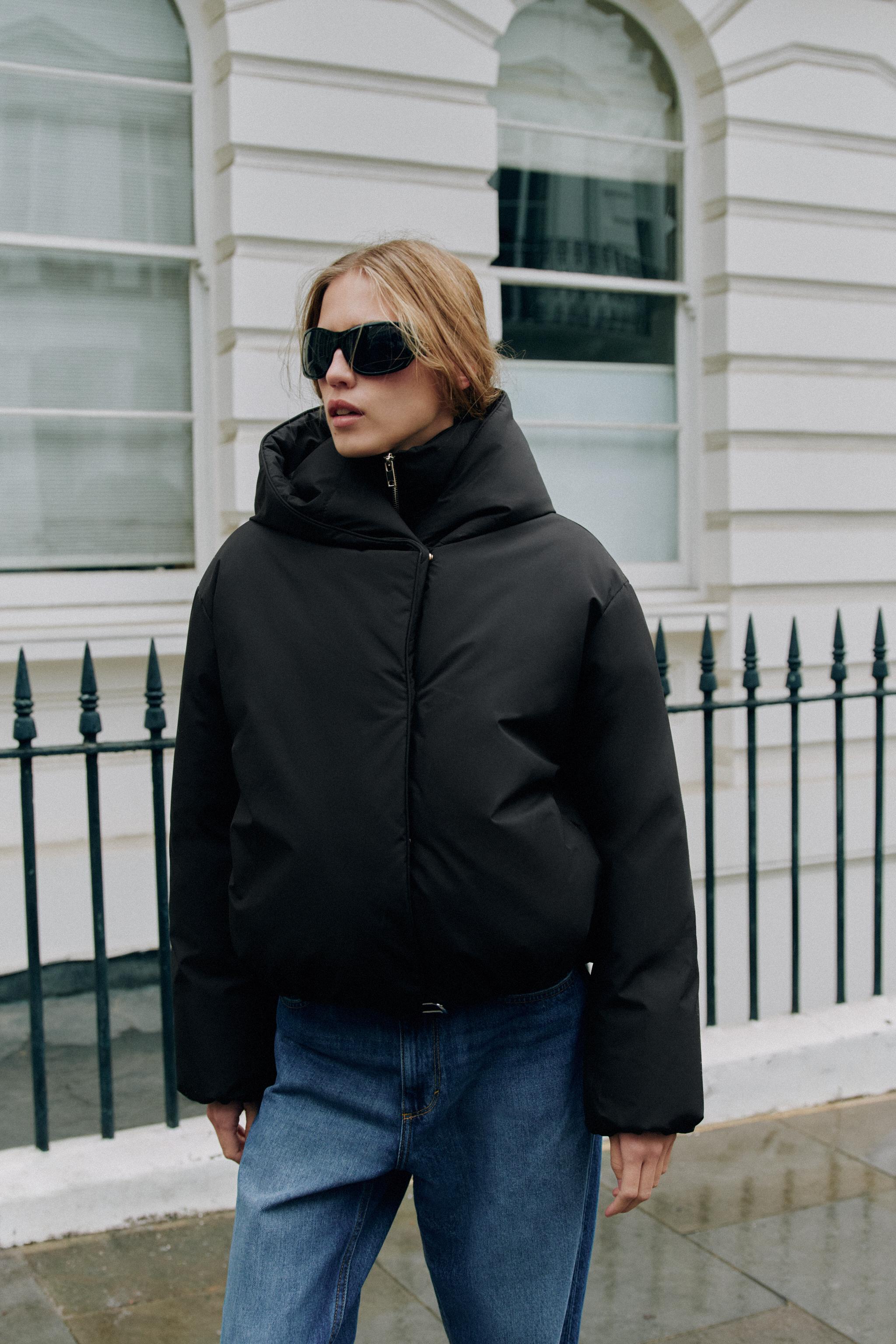 SHORT WATER-REPELLENT WINDPROOF PADDED HOODIE ANORAK