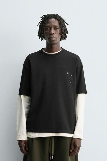T-SHIRT À IMPRIMÉ ANNEAUX - Noir de Zara - Image 1