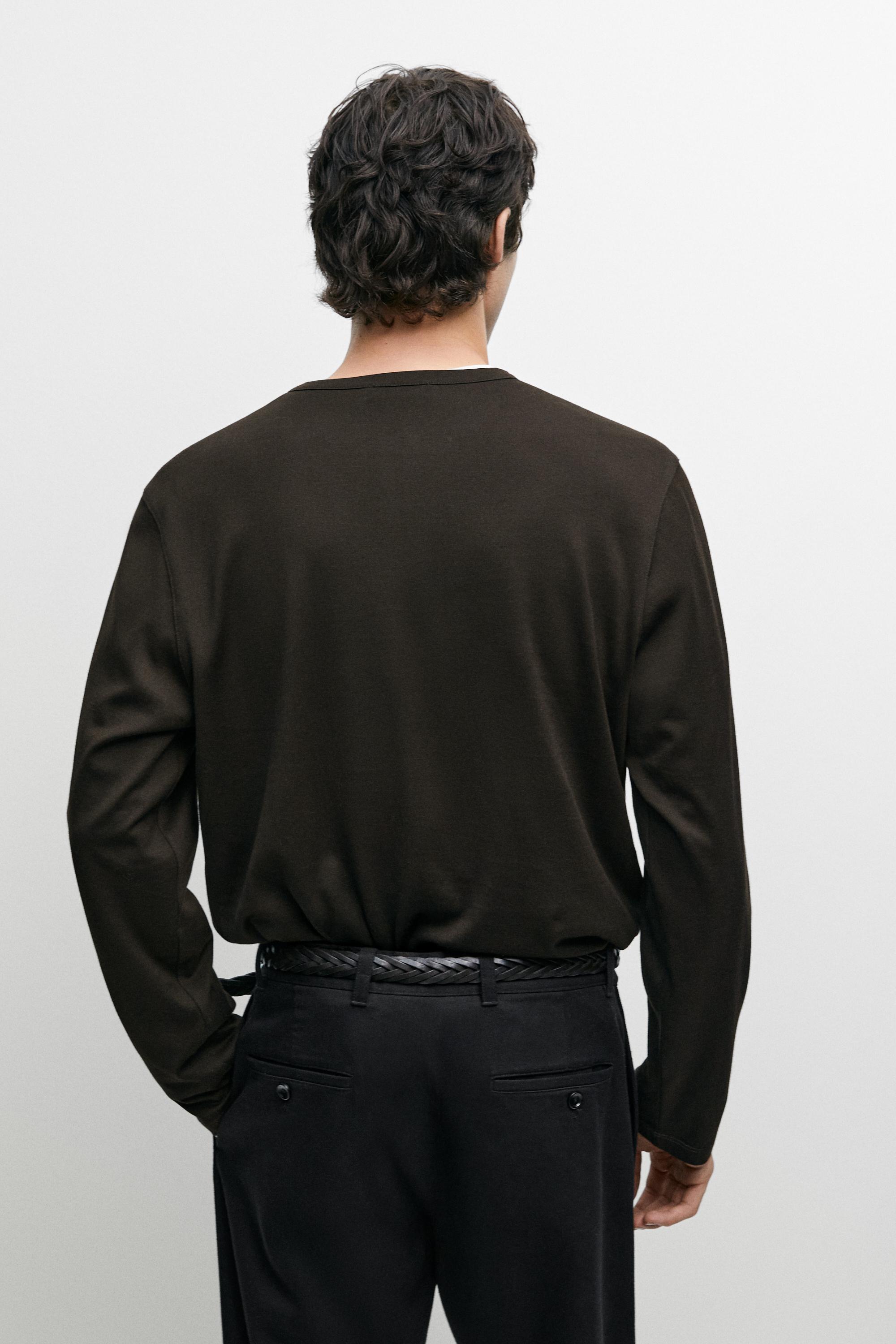 100% cotton long sleeve henley T-shirt