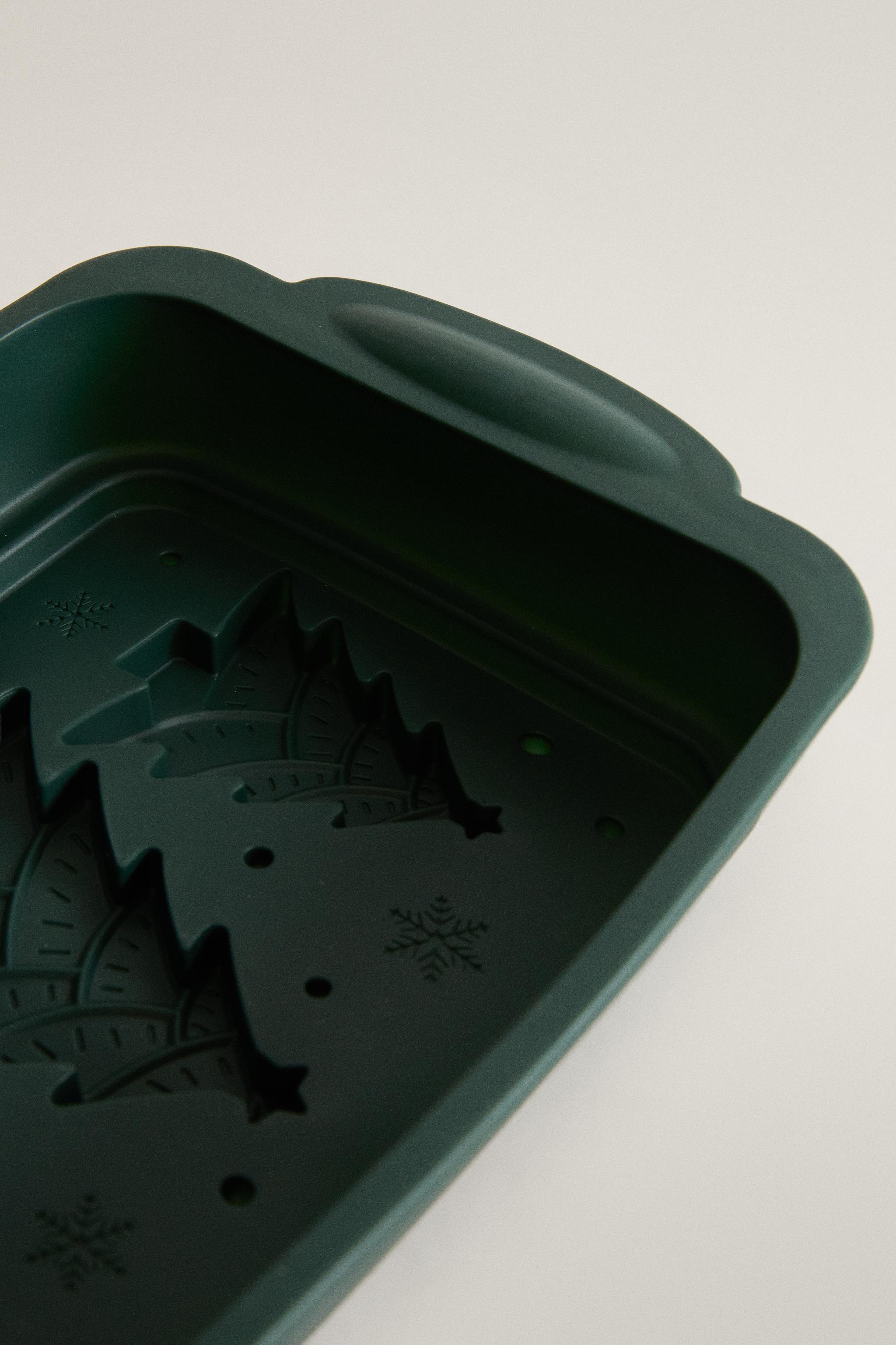 SILICONE CHRISTMAS TREE MOLD