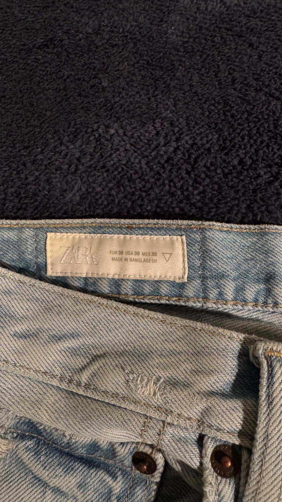 STRAIGHTLEG DENIM BERMUDA SHORTS - Image 4