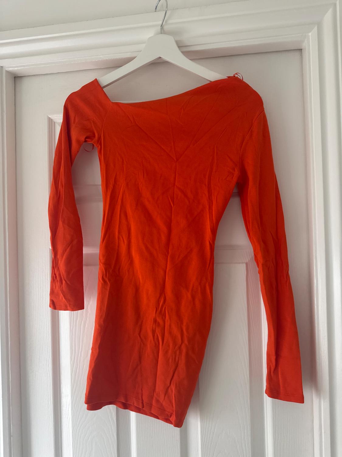 ASYMMETRIC DRAPED DRESS - Image 2