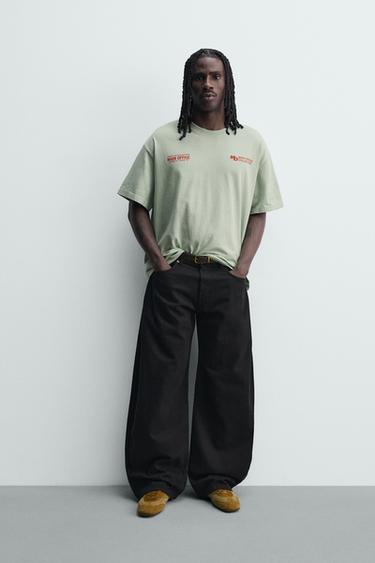 워싱 텍스트 스탬핑 티셔츠 - Zara의 워터 그린 - 이미지 0