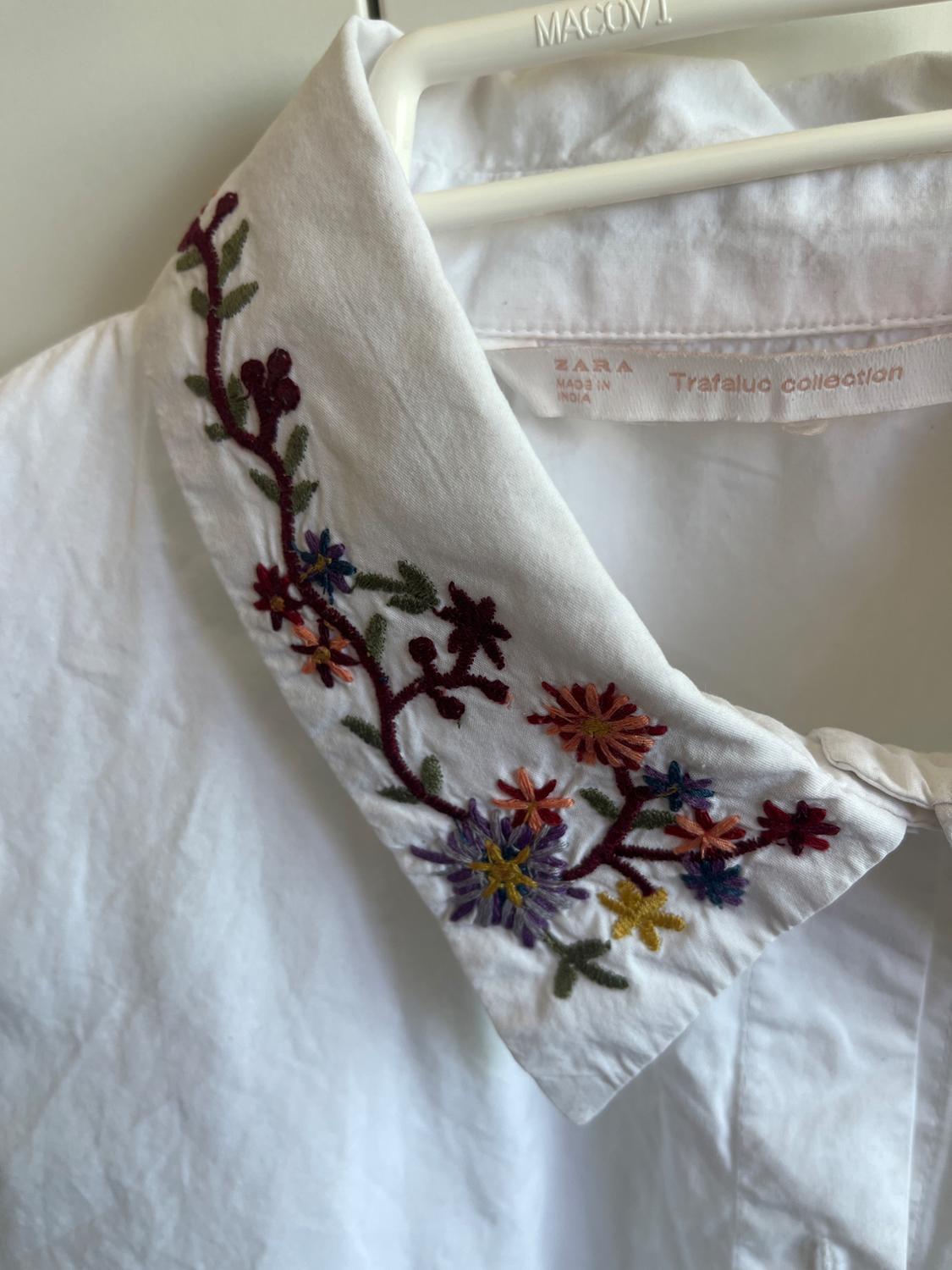 SHIRT WITH EMBROIDERED COLLAR AND CUFFS - Image 3