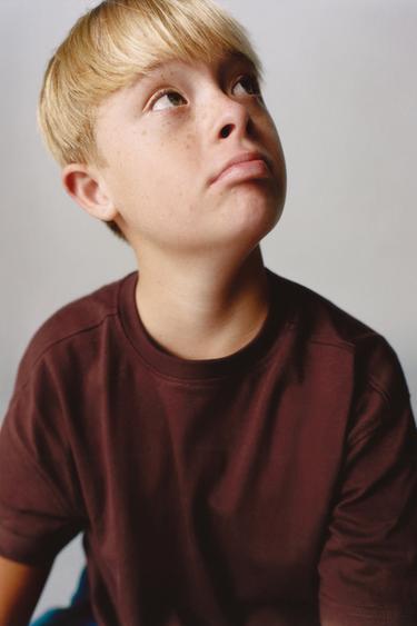 BASIC PLUSH T-SHIRT AND BERMUDA SHORTS SET - Maroon by Zara